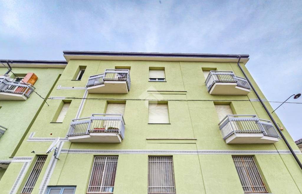 appartamento in vendita ad Alessandria in zona Spinetta Marengo