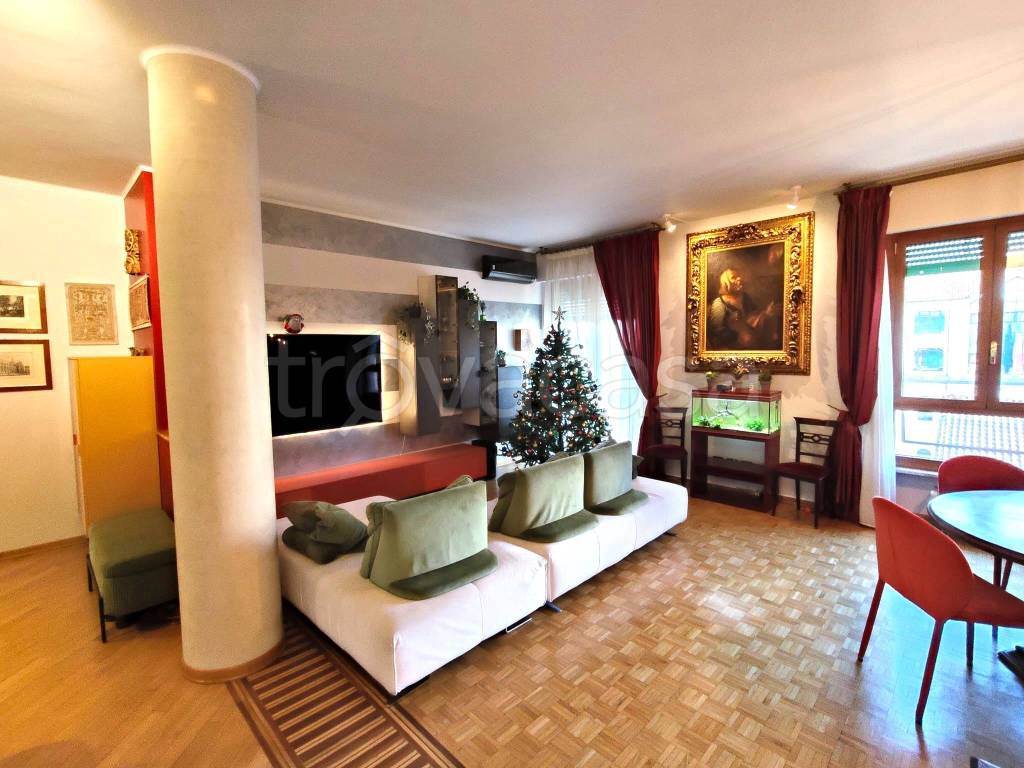 appartamento in vendita ad Alessandria in zona Centro Città