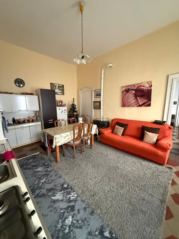 appartamento in vendita ad Alessandria in zona Borgo Rovereto