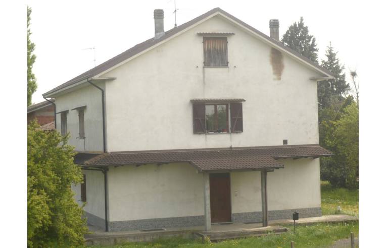 casa indipendente in vendita ad Alessandria in zona San Giuliano Nuovo