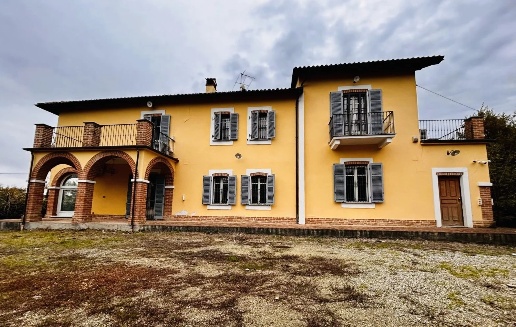 casa indipendente in vendita ad Alessandria in zona Valmadonna