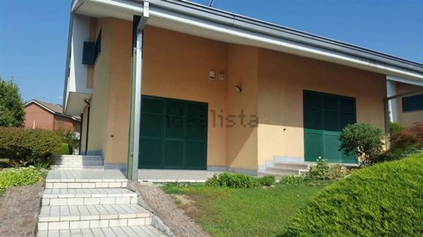 casa indipendente in vendita ad Alessandria in zona Il Cristo