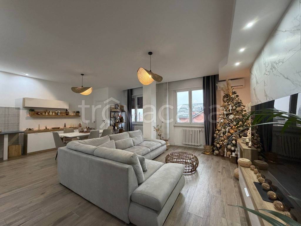 appartamento in vendita ad Alessandria in zona Piazza Garibaldi