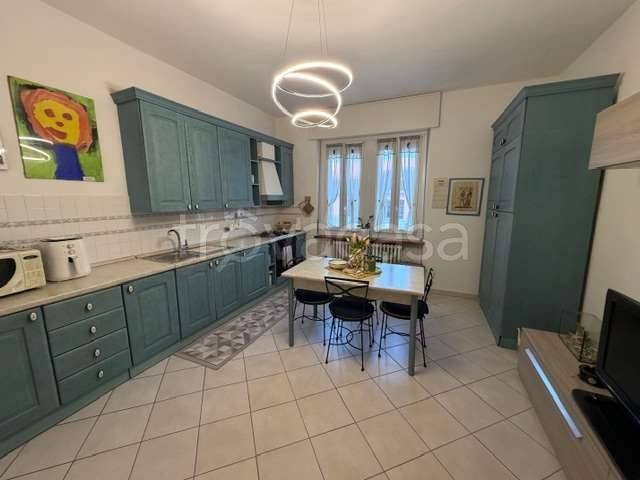 appartamento in vendita ad Alessandria in zona zona Pista