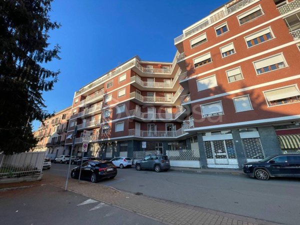appartamento in vendita ad Alessandria in zona Borgo Rovereto