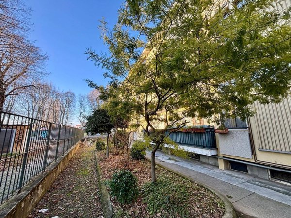 appartamento in vendita ad Alessandria in zona Borgo Rovereto