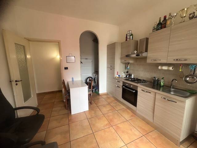 appartamento in vendita ad Alessandria in zona Borgo Rovereto