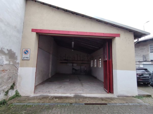 locale di sgombero in vendita ad Alessandria in zona Orti
