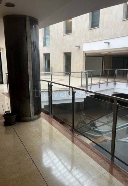 negozio in vendita ad Alessandria