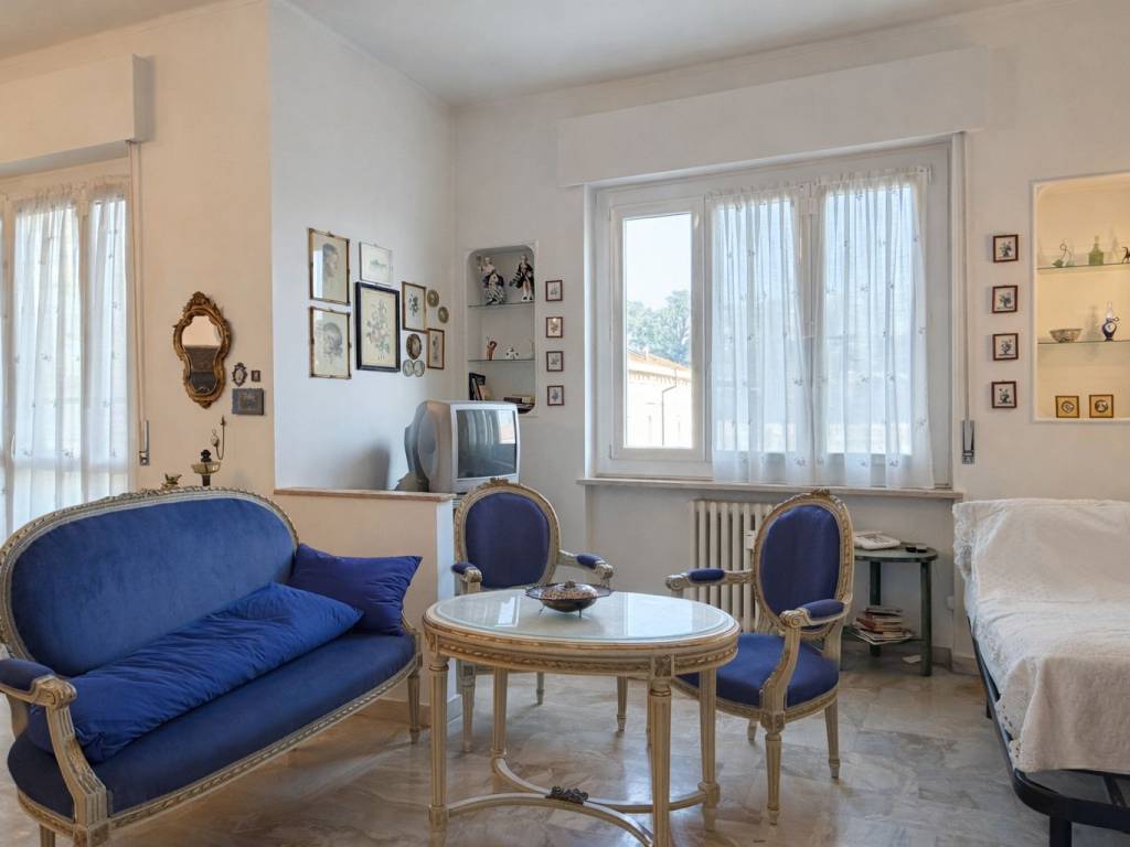 appartamento in vendita ad Alessandria in zona zona Pista