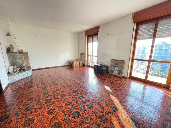 appartamento in vendita ad Alessandria in zona Villaggio Europa