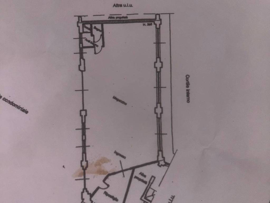 locale commerciale in vendita ad Alessandria in zona San Michele
