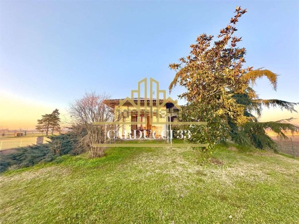 casa indipendente in vendita ad Alessandria