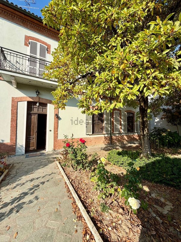 appartamento in vendita ad Alessandria in zona Valmadonna