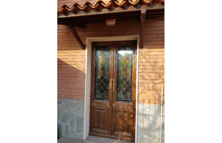 casa indipendente in vendita ad Alessandria in zona Casalbagliano