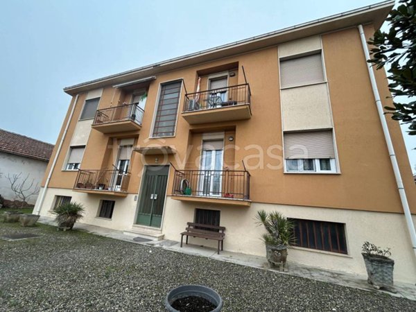 appartamento in vendita ad Alessandria in zona Spinetta Marengo