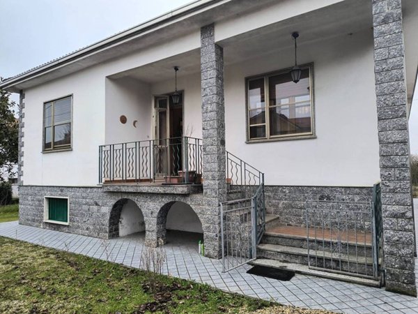 appartamento in vendita ad Alessandria in zona Litta Parodi