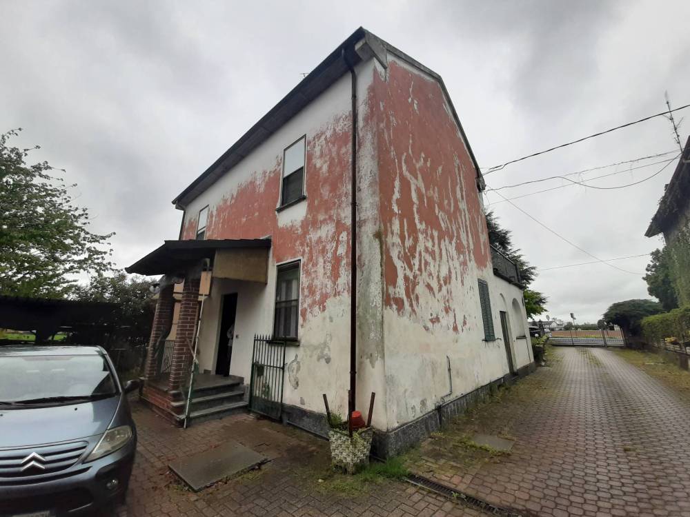 casa indipendente in vendita ad Alessandria in zona San Giuliano Vecchio