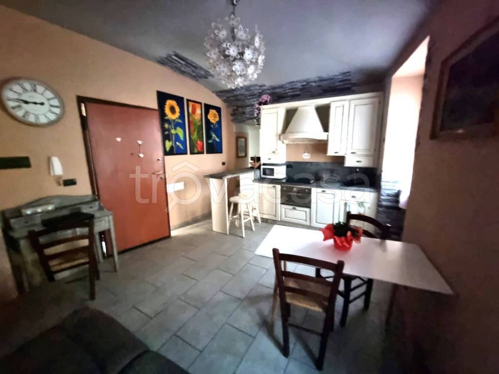 appartamento in vendita ad Alessandria in zona Valle San Bartolomeo