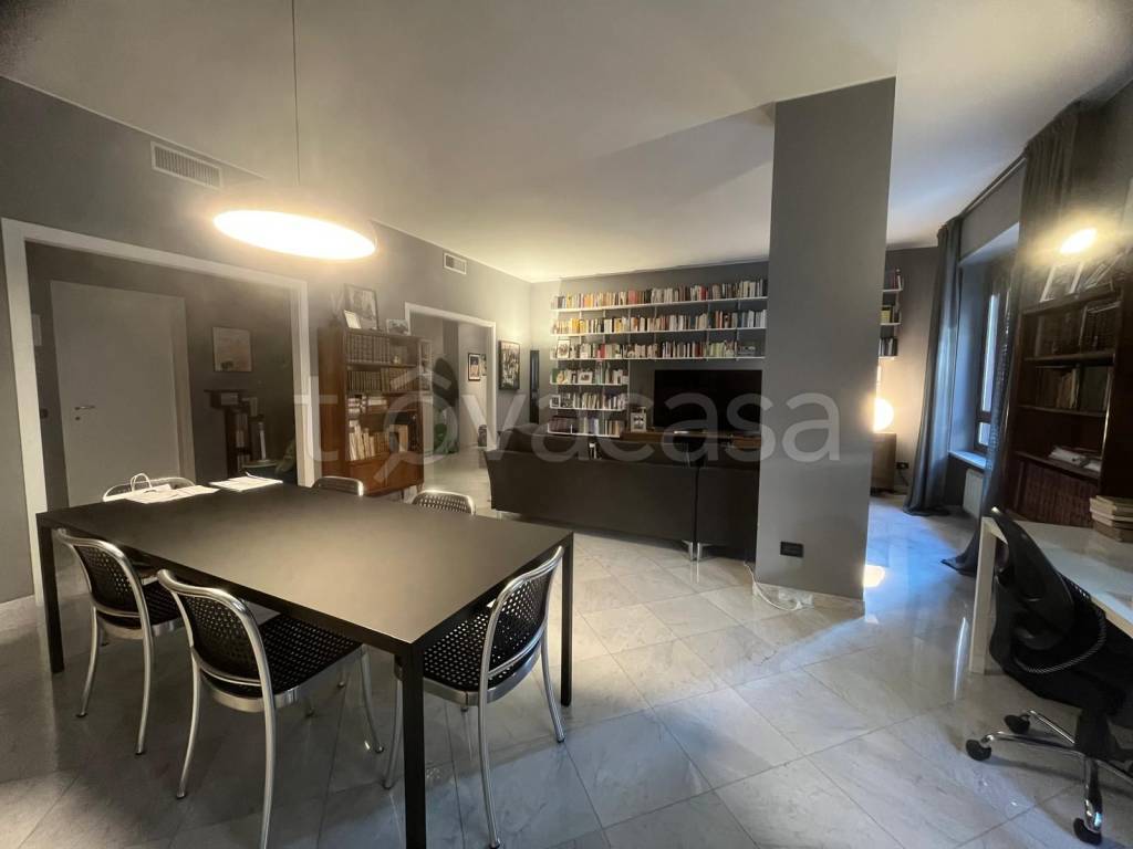 appartamento in vendita ad Alessandria in zona Piazza Garibaldi