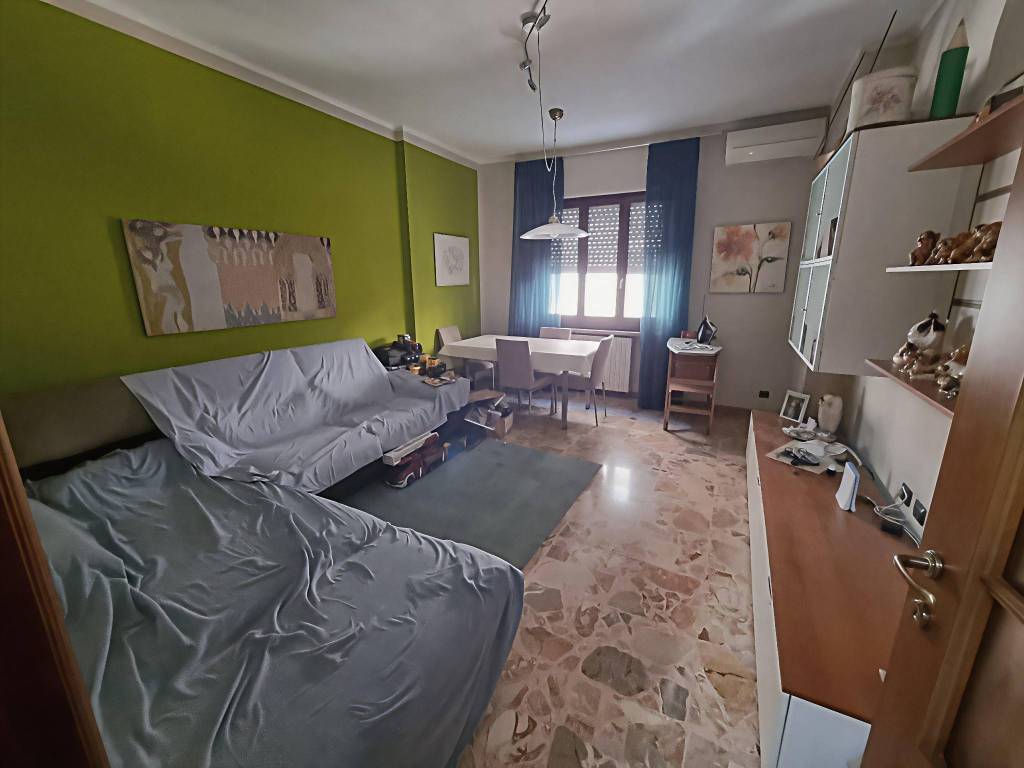 appartamento in vendita ad Alessandria in zona zona Pista