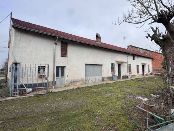 casa indipendente in vendita ad Alessandria in zona San Giuliano Nuovo