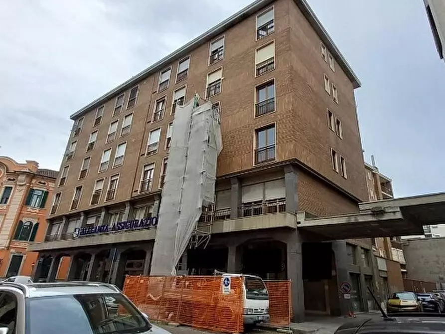 locale commerciale in vendita ad Alessandria