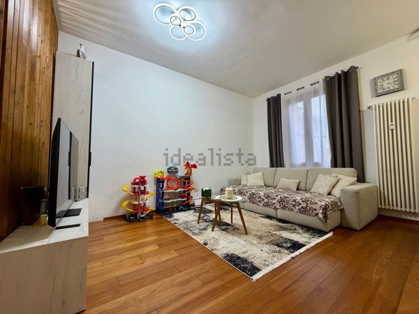 appartamento in vendita ad Alessandria in zona Borgo Rovereto