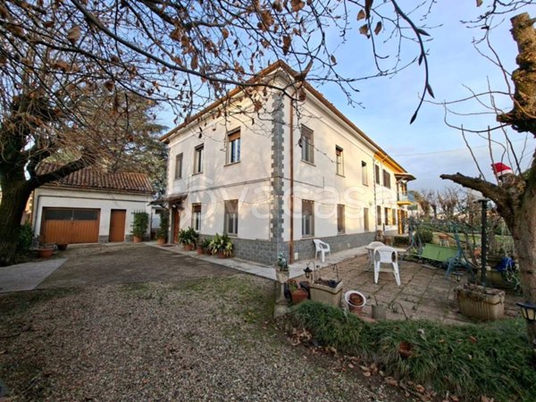 casa indipendente in vendita ad Alessandria in zona Spinetta Marengo