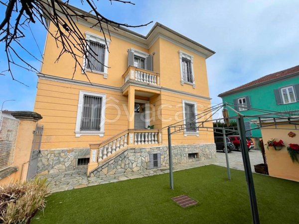 casa indipendente in vendita ad Alessandria in zona Il Cristo