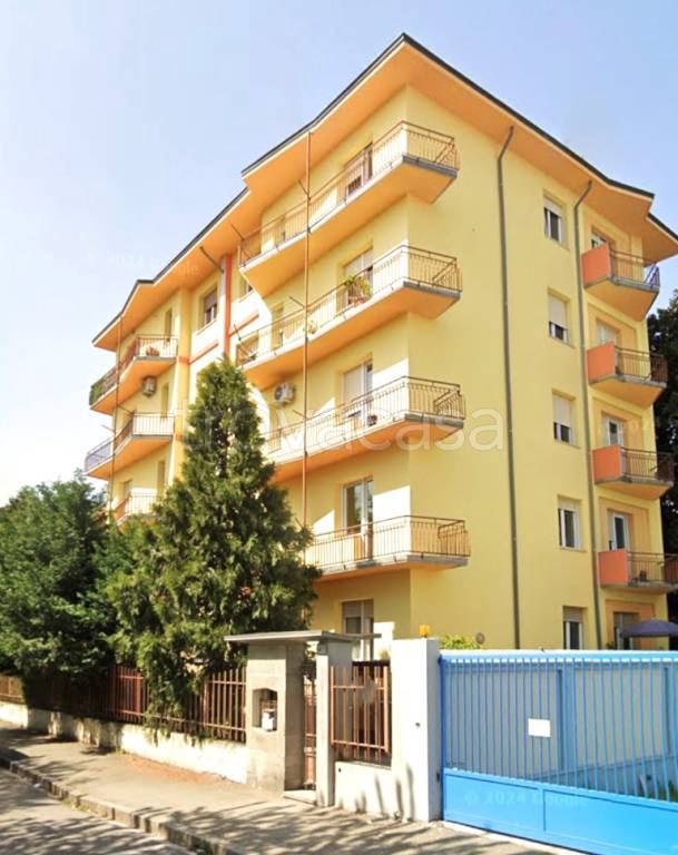 appartamento in vendita ad Alessandria in zona zona Pista