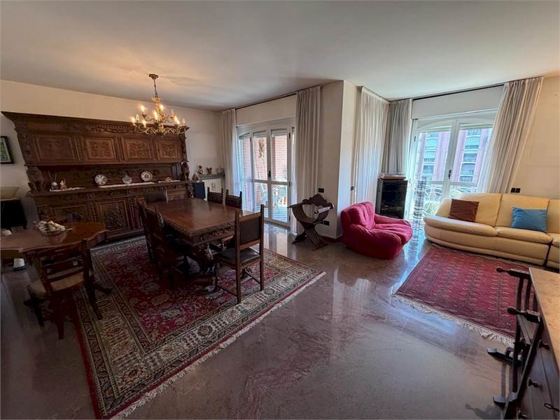 appartamento in vendita ad Alessandria in zona Borsalino