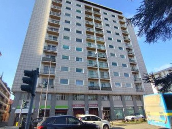 appartamento in vendita ad Alessandria in zona Piazza Matteotti