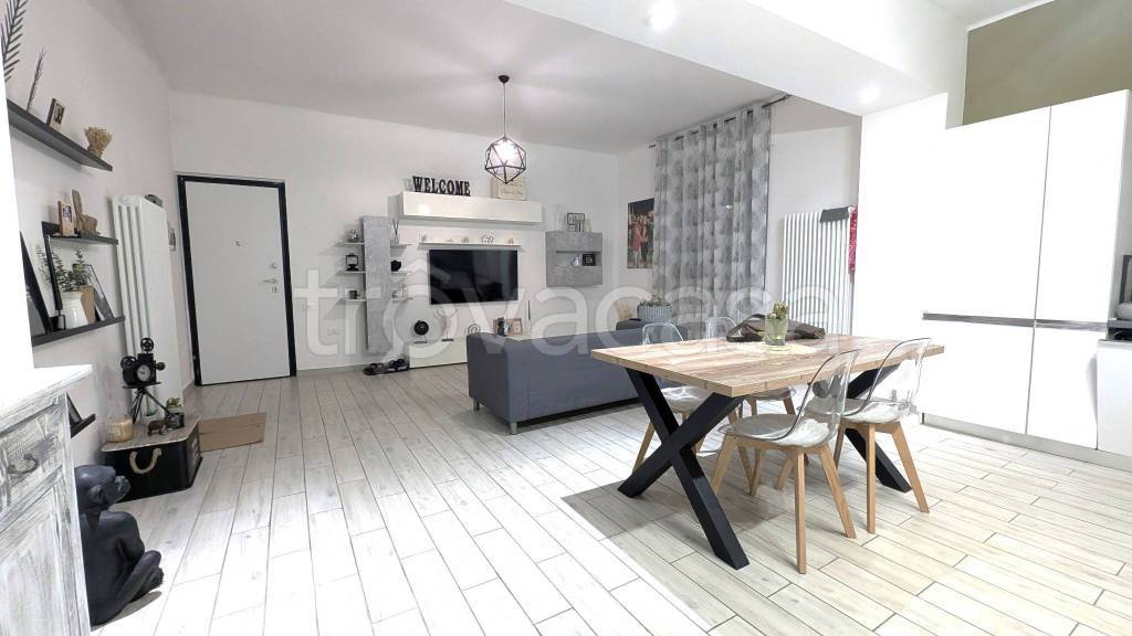 appartamento in vendita ad Alessandria in zona Casalbagliano