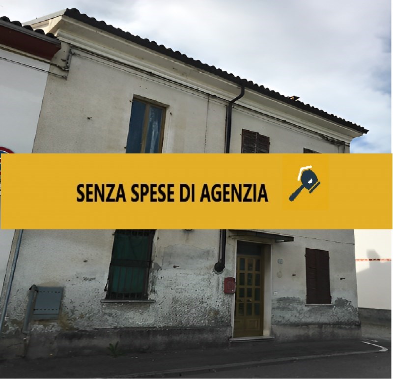 casa indipendente in vendita ad Alessandria in zona Castelceriolo