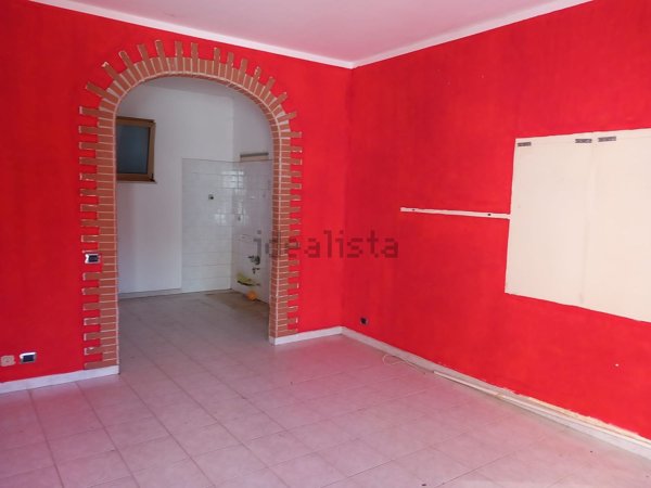 appartamento in vendita ad Alessandria in zona Valle San Bartolomeo