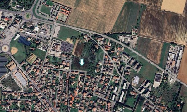 terreno edificabile in vendita ad Alessandria in zona Spinetta Marengo