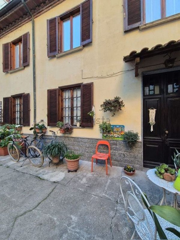casa indipendente in vendita ad Alessandria