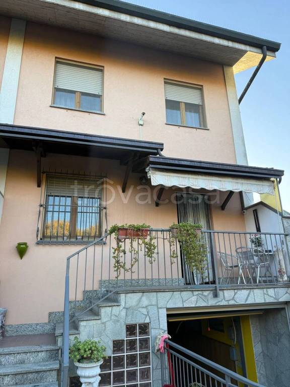 casa indipendente in vendita ad Alessandria in zona Il Cristo