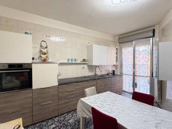 casa indipendente in vendita ad Alessandria in zona zona Pista