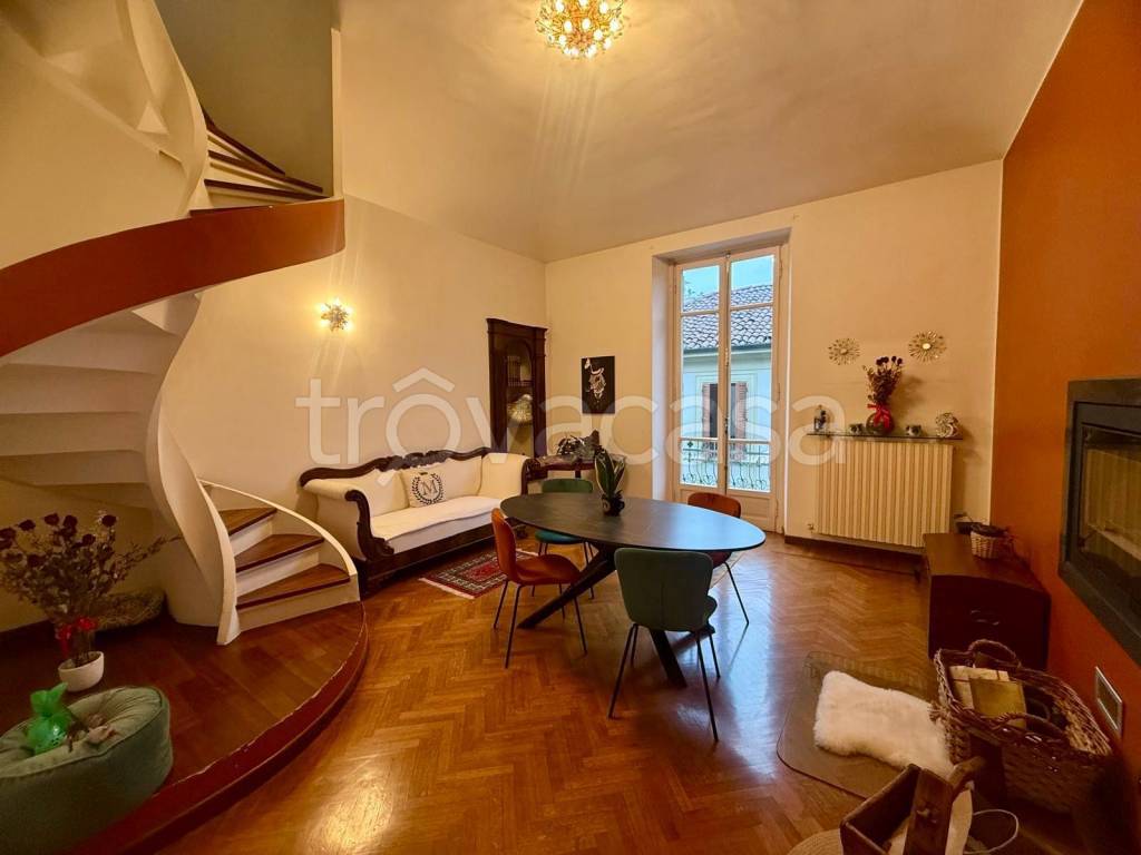 appartamento in vendita ad Alessandria in zona Piazza Garibaldi