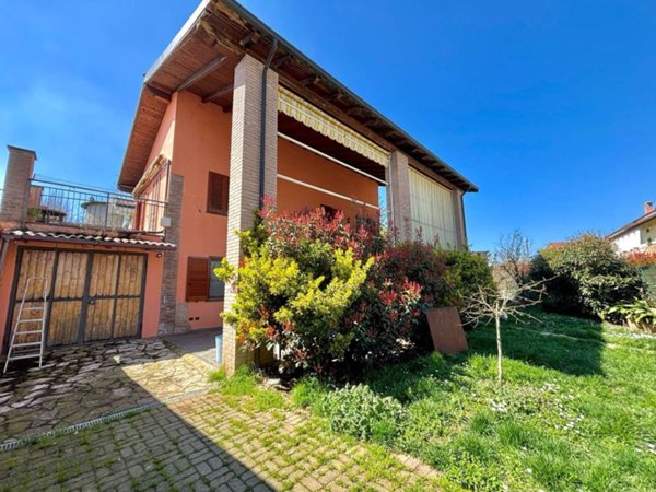 casa indipendente in vendita ad Alessandria in zona Cantalupo