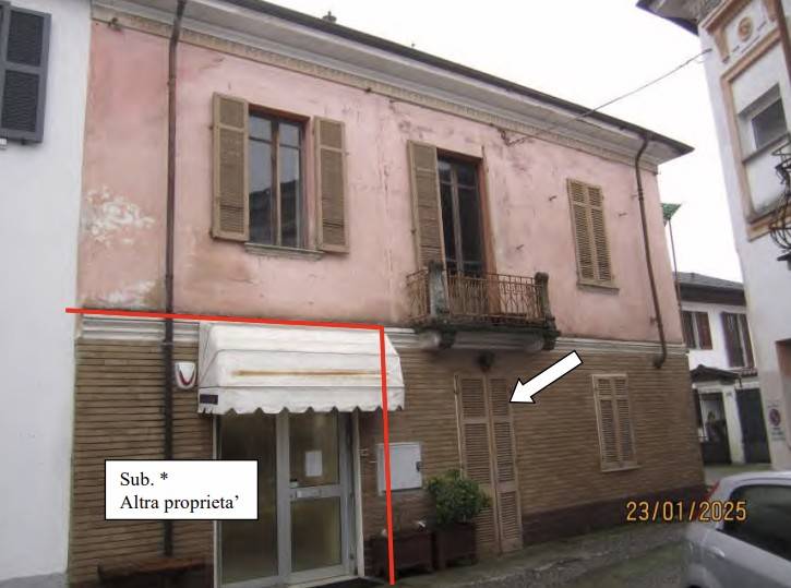casa indipendente in vendita ad Alessandria in zona Litta Parodi