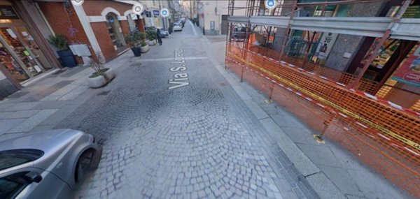 negozio in vendita ad Alessandria