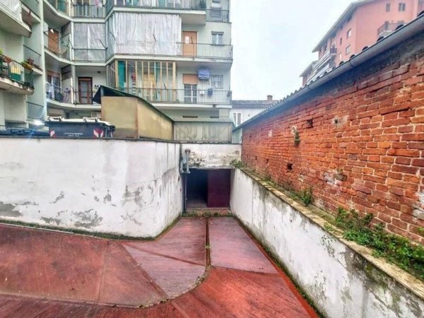 appartamento in vendita ad Alessandria in zona Borgo Rovereto