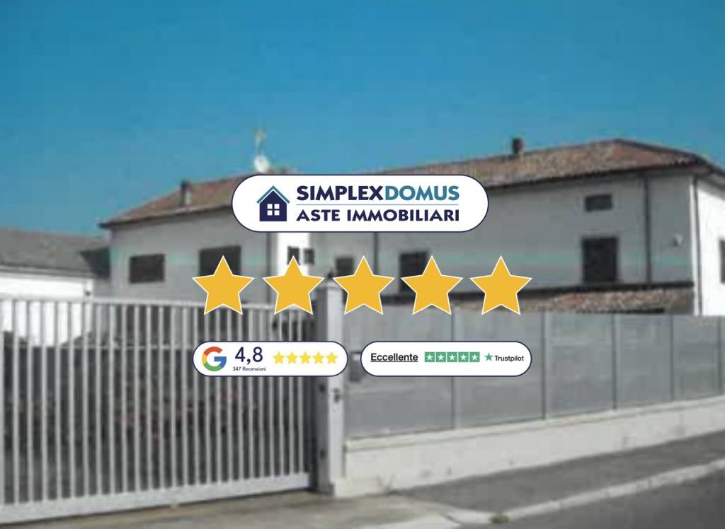 casa indipendente in vendita ad Alessandria in zona Cascinagrossa