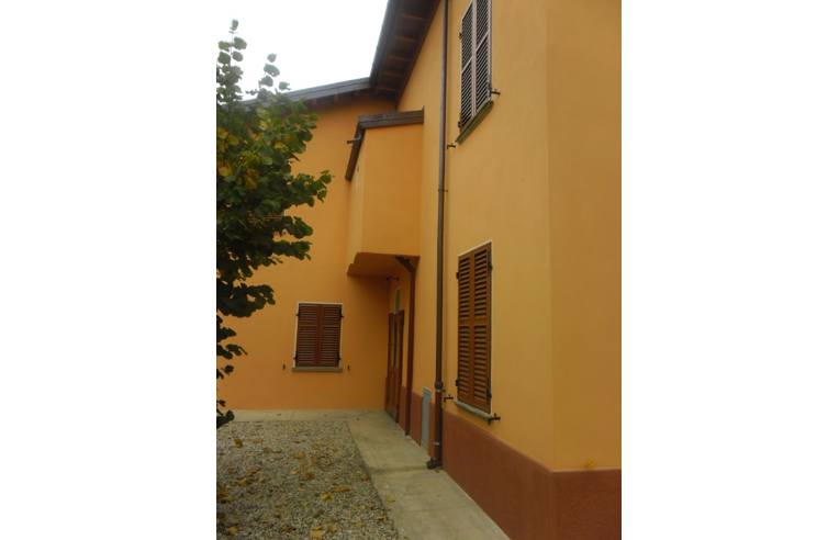 casa indipendente in vendita ad Alessandria in zona Spinetta Marengo