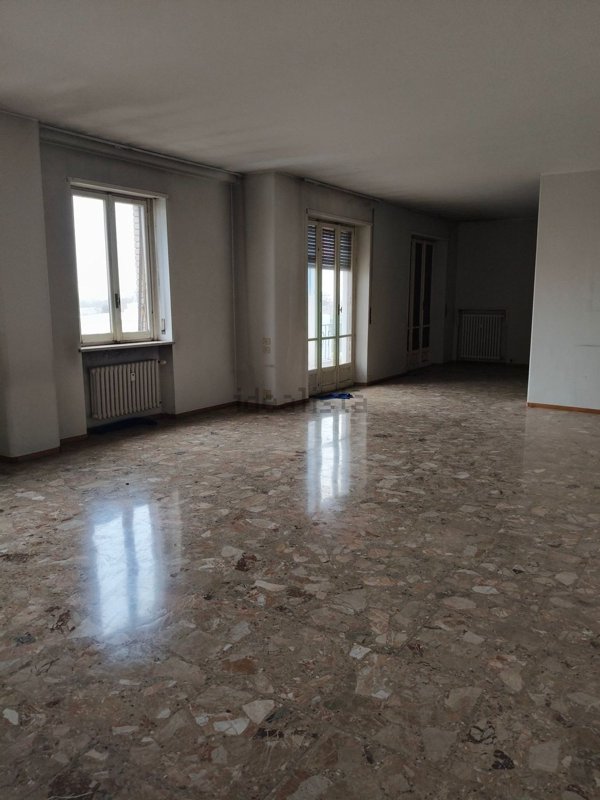 appartamento in vendita ad Alessandria in zona Piazza Garibaldi