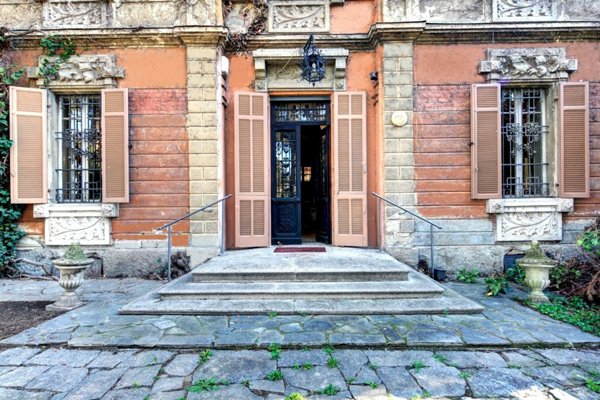 casa indipendente in vendita ad Alessandria in zona Litta Parodi