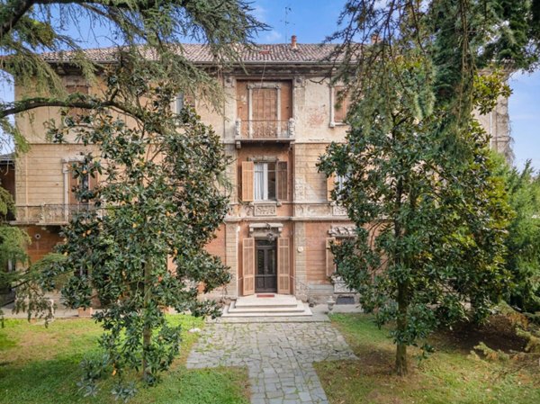 casa indipendente in vendita ad Alessandria in zona Litta Parodi
